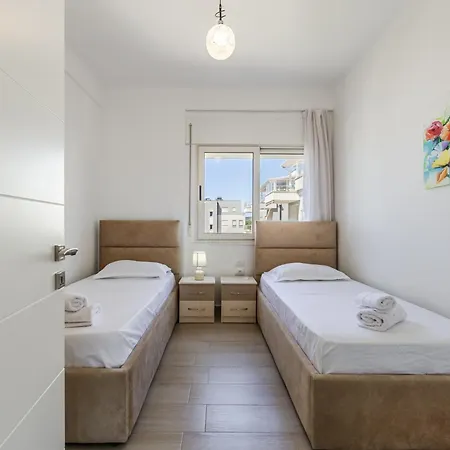 Lägenhet Beachside Family Balcony & Parking By Pikhost